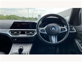BMW 3 Series Image 5