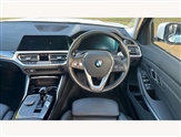 BMW 3 Series Image 5