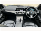 BMW 3 Series Image 4