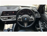 BMW 3 Series Image 5