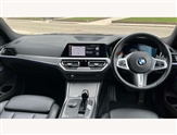 BMW 3 Series Image 4