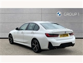 BMW 3 Series Image 2