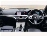 BMW 3 Series Image 4