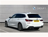 BMW 3 Series Image 2