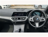 BMW 3 Series Image 4
