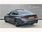 BMW 3 Series Image 2
