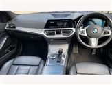 BMW 3 Series Image 4