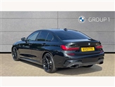 BMW 3 Series Image 2
