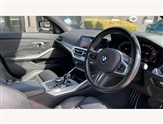 BMW 3 Series Image 6