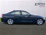 BMW 3 Series Image 4