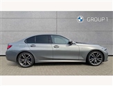 BMW 3 Series Image 3