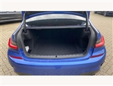 BMW 3 Series Image 6