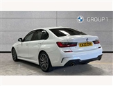 BMW 3 Series Image 2
