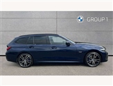 BMW 3 Series Image 3