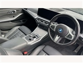 BMW 3 Series Image 6