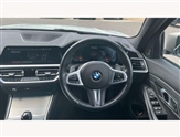 BMW 3 Series Image 5