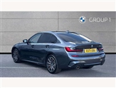 BMW 3 Series Image 2