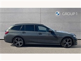 BMW 3 Series Image 3