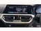 BMW 3 Series Image 8