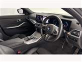 BMW 3 Series Image 6