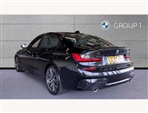 BMW 3 Series Image 2
