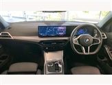 BMW 3 Series Image 4