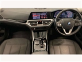 BMW 3 Series Image 4