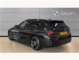 BMW 3 Series Image 2
