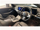 BMW 3 Series Image 6