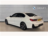 BMW 3 Series Image 2