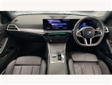 BMW 3 Series Image 4