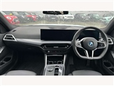 BMW 3 Series Image 4