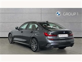 BMW 3 Series Image 2