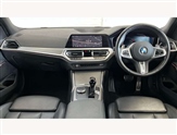 BMW 3 Series Image 4
