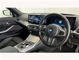BMW 3 Series Image 6