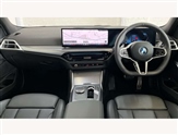 BMW 3 Series Image 4