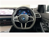 BMW 3 Series Image 5