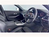 BMW 3 Series Image 6
