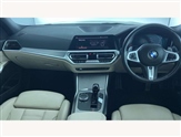 BMW 3 Series Image 4