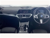 BMW 3 Series Image 4