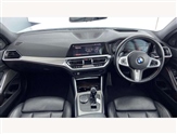 BMW 3 Series Image 4