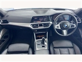 BMW 3 Series Image 4