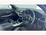 BMW 3 Series Image 6