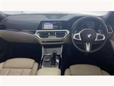 BMW 3 Series Image 4