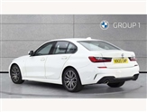 BMW 3 Series Image 2