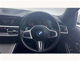 BMW 3 Series Image 5