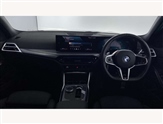 BMW 3 Series Image 4