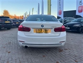 BMW 3 Series Image 5