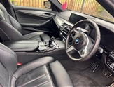 BMW 5 Series Image 2