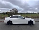BMW 5 Series Image 5